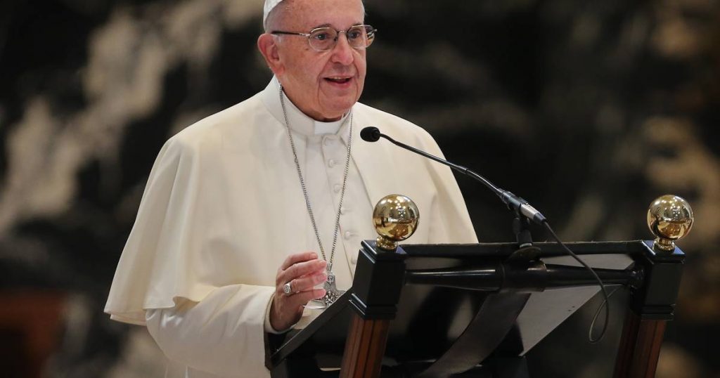 The Pope calls on everyone to be vaccinated with a video message abroad