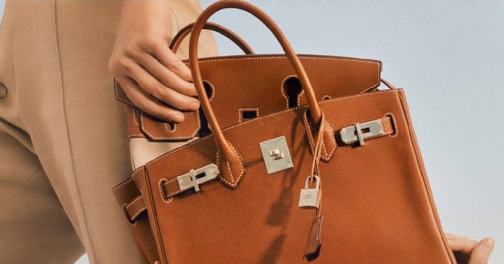 The popular Birkin handbag is updated (and you can wear it three different ways) |  Nina