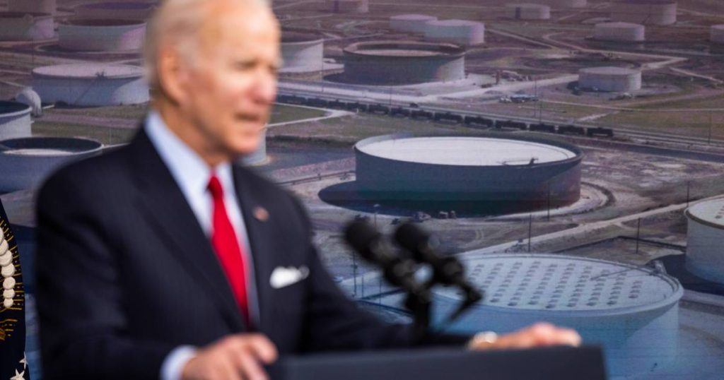 Biden expects fuel prices to fall after oil reserves are exploited |  Abroad