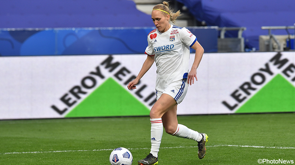 Cayman's scoring guides Lyon to victory over Bayern, and De Kenny has no chance against Barcelona |  Women's football