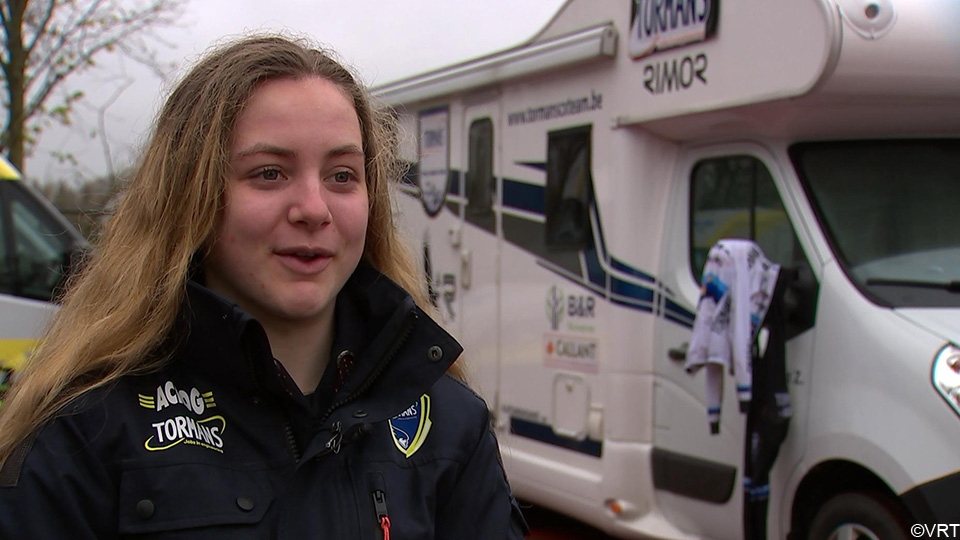 Zoe Baxtedt, barely 17 and multi-talented: 'I want to live up to my name' |  cyclocross