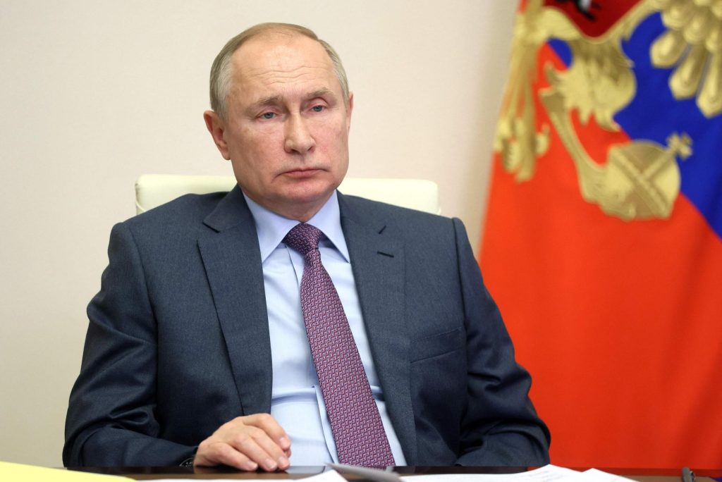Putin wants to talk 'immediately' with the US and NATO about security guarantees