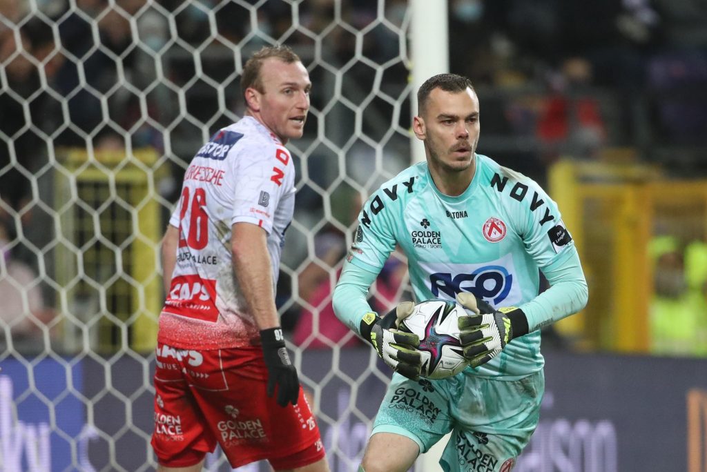 KV Kortrijk considering legal action after postponing match against Antwerp: 'Pro League goes against its own regulations'