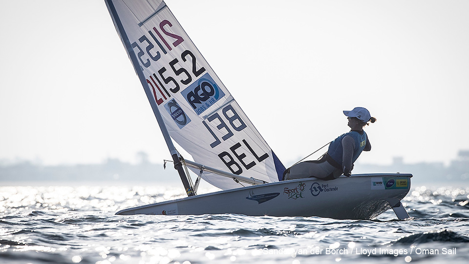 Strong Emma Blaschaert wins second world title on final day |  to sail