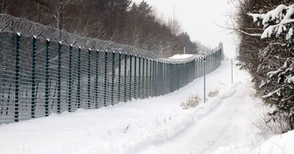 Lithuania installs surveillance cameras along the border with Belarus |  abroad