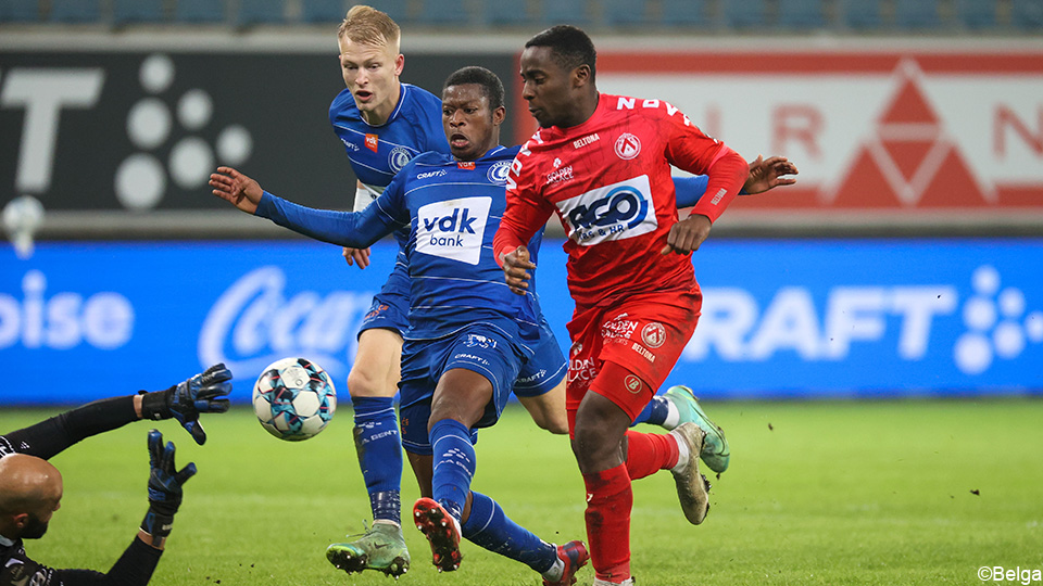 Mbayo saves a point for Kortrijk in Gent with two goals, the last of which was in the 91st minute |  Jupiler Pro League 2021/2022