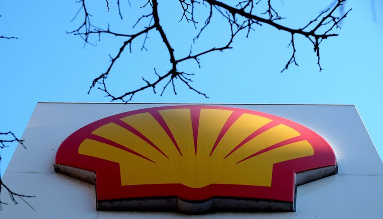 Shell completely withdraws from Russia: no longer buys oil and gas, sells all gas stations