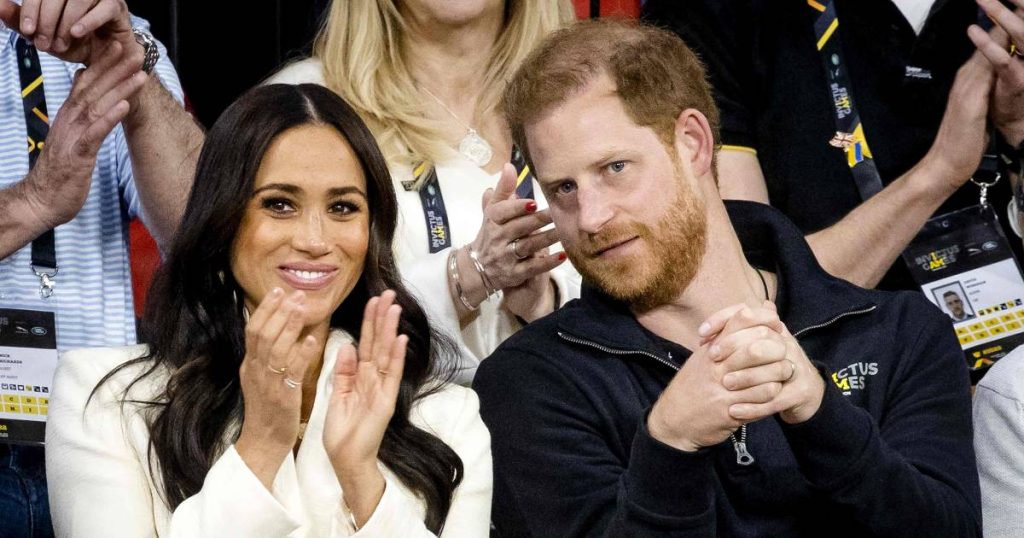 Film crew Harry and Meghan are not welcome during the Queen's Anniversary Celebration |  showbiz