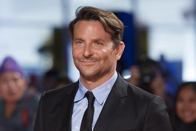 Yes, it really is: Bradley Cooper is almost unrecognizable for a new role