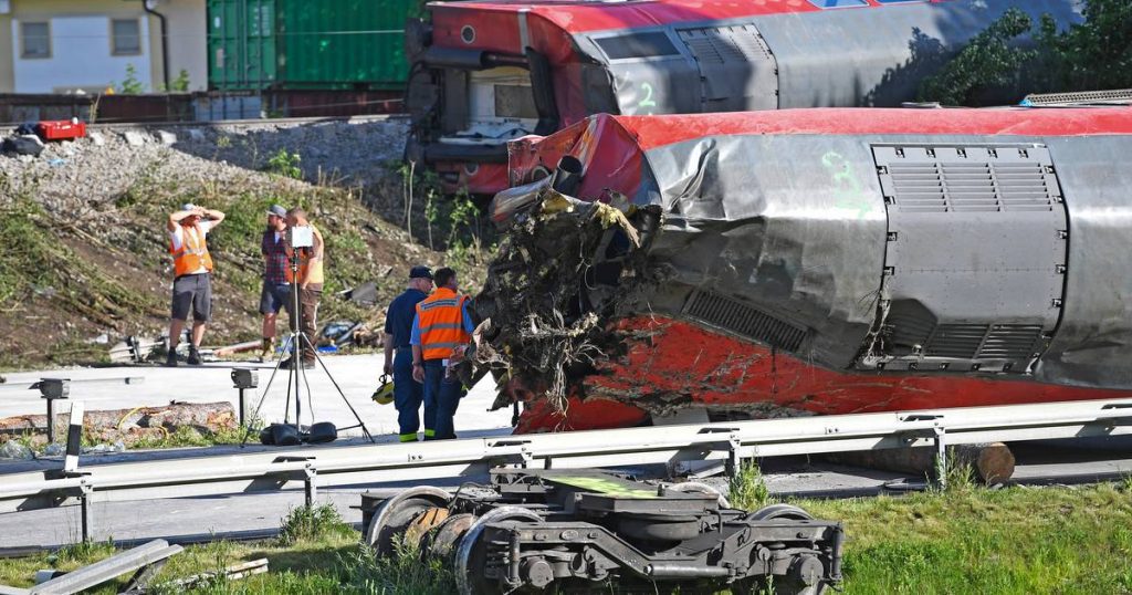 All missing persons found after train accident in southern Germany |  Abroad