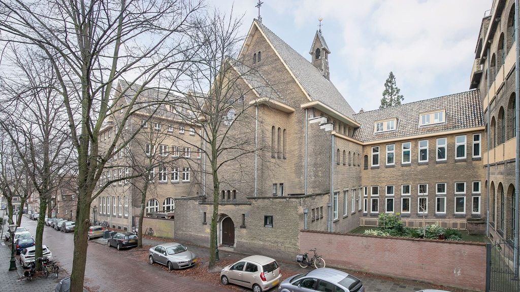 Living in a church in Leiden: the price of this special project has been reduced