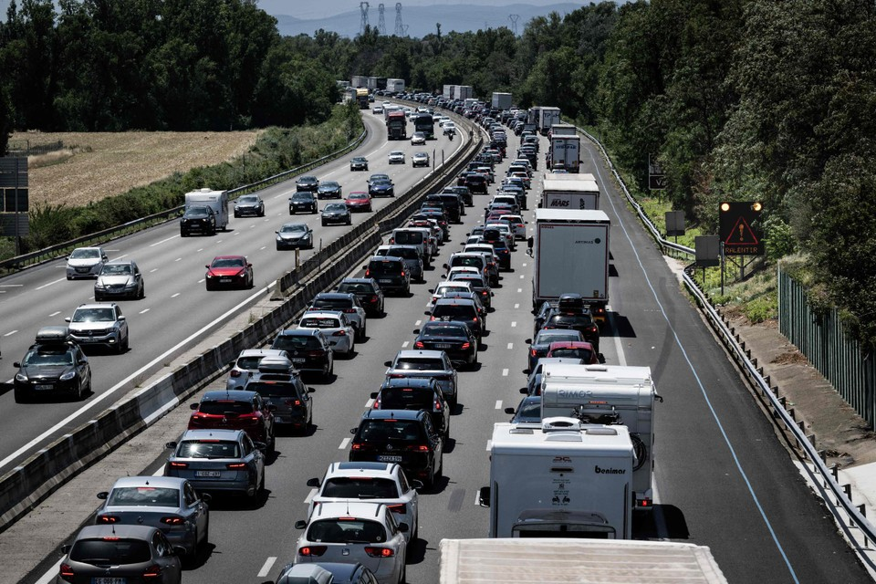 Black Saturday: More than five hours of waiting in line in brutal traffic jams