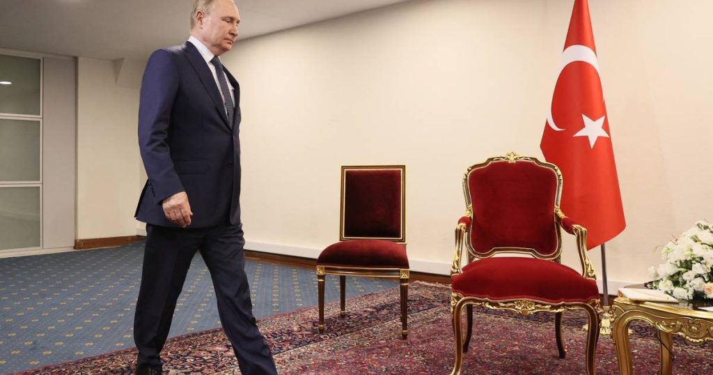 Erdogan's "gentle revenge" that makes the unusual Putin wait for a long time in front of the cameras |  Abroad