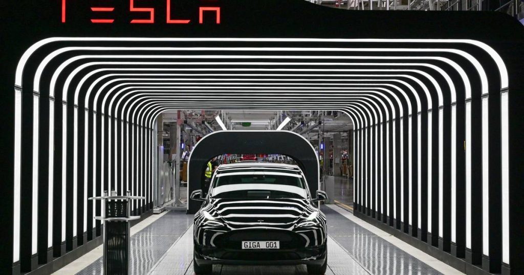 Too slow, too little quality: German Tesla factory pauses production |  Instagram news VTM