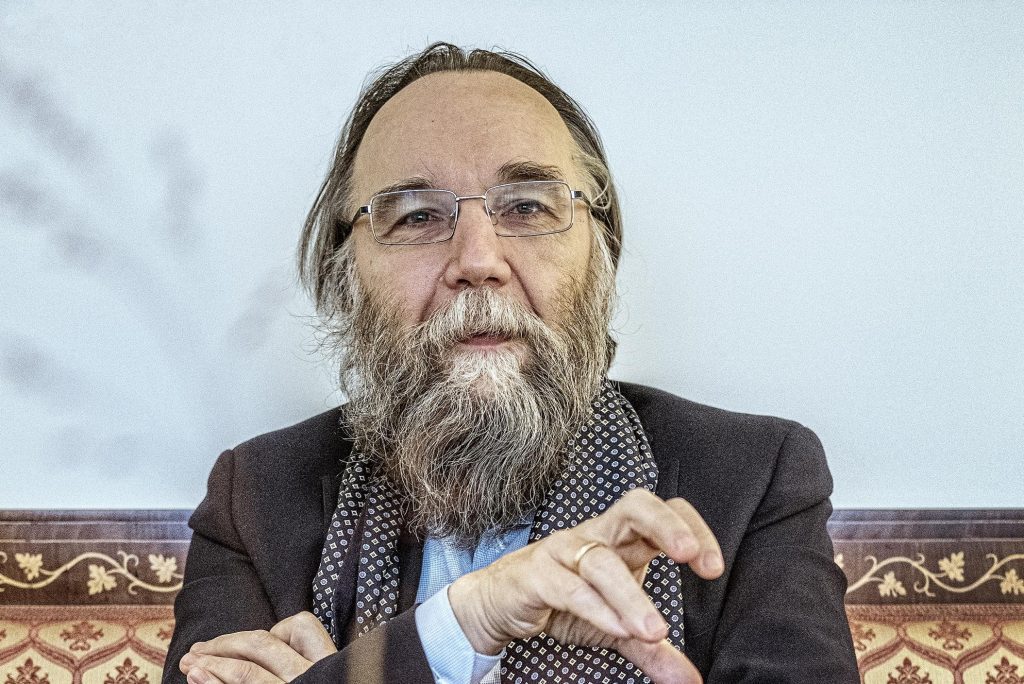 Alexander Dugin, Putin's ideologist, called the Russians to victory after the death of their daughter