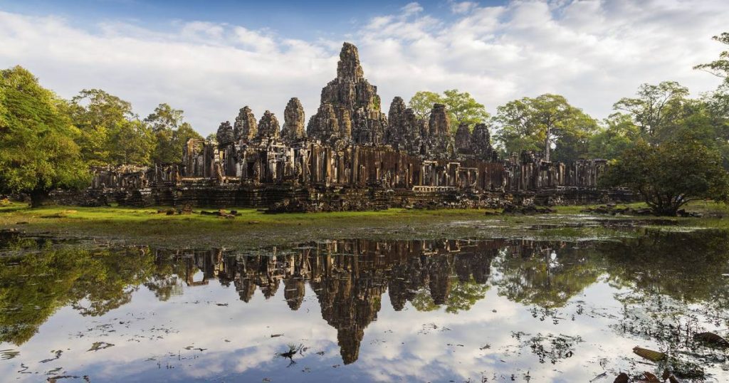 Cambodian government locates stolen Khmer statues in 'America's Most Beautiful Homes' |  Abroad
