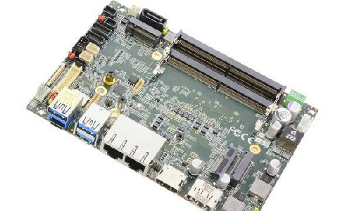 AAEON crams 12 i7 cores on a Raspberry Pi-sized motherboard
