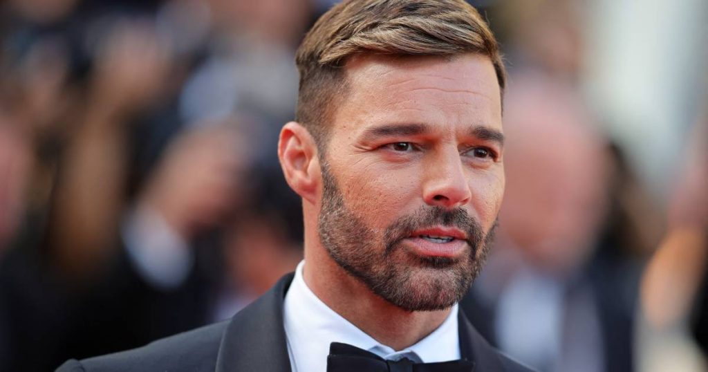 After allegations of incest: Ricky Martin demands 20 million from his 21-year-old cousin |  Famous People