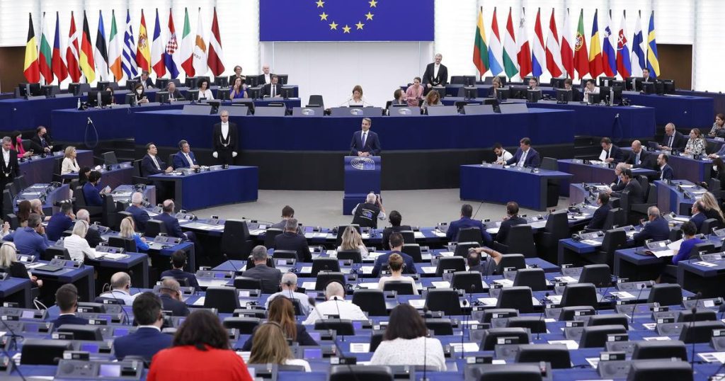 European Parliament elects new Secretary-General after controversial nomination |  Abroad