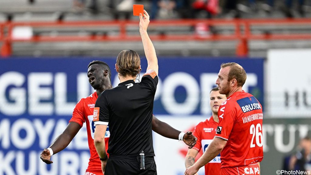 LIVE: Westerlo beats Kortrijk's ten men shortly after halftime |  Jupiler Pro League 2022/2023