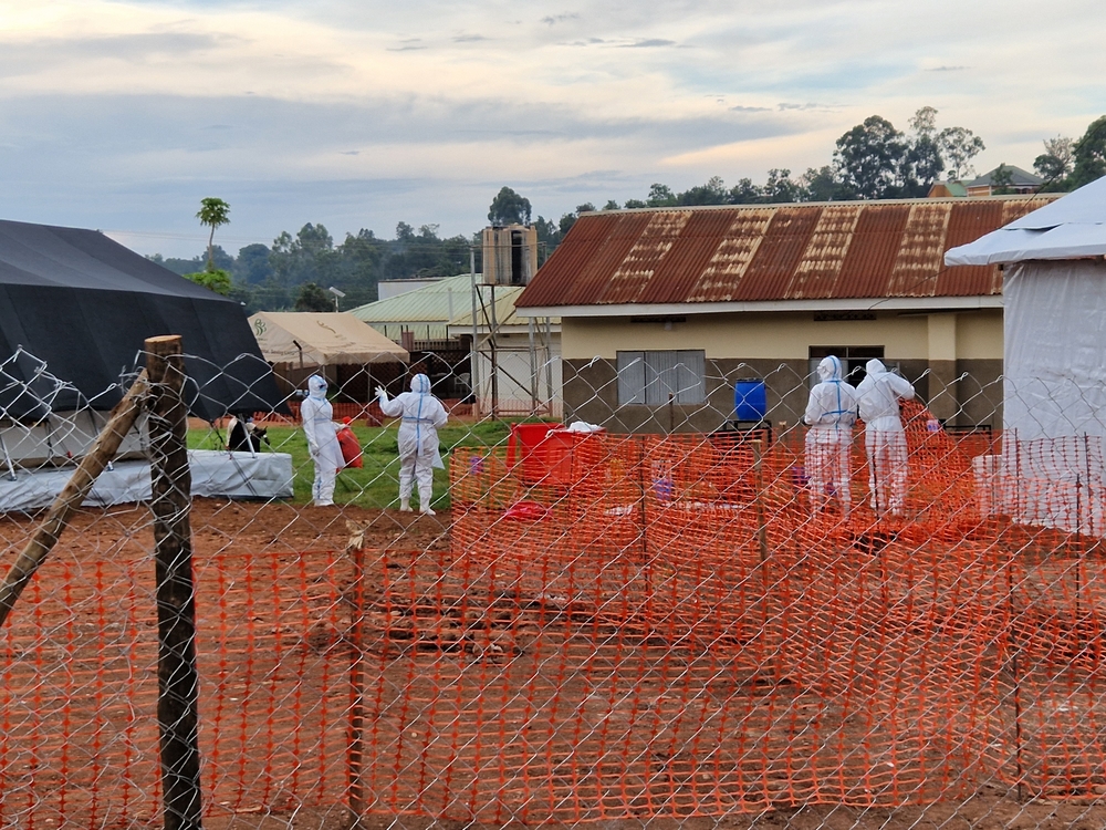 Ebola in Uganda: MSF opens its first two Ebola centers