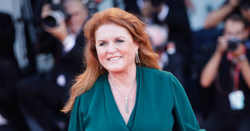 "Sarah Ferguson invited to the British royal family's Christmas party for the first time in thirty years" |  Kings