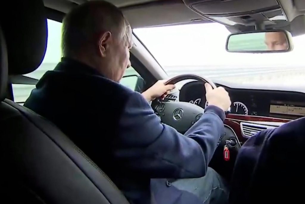 As if nothing had happened: a nervous Putin strolls over the destroyed Crimean bridge