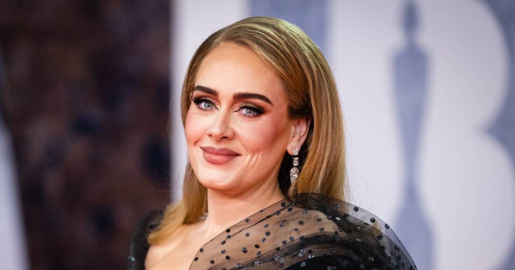 'I went to a therapist five times a day': Adele testifies about difficult period after divorce |  Famous People