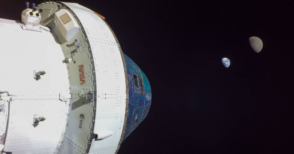 The Orion spacecraft returns to Earth today after a test flight to the Moon  Sciences